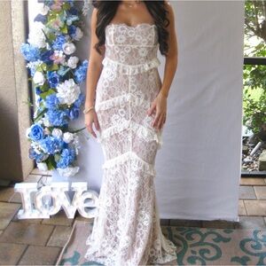 Elegant White Lace Dress